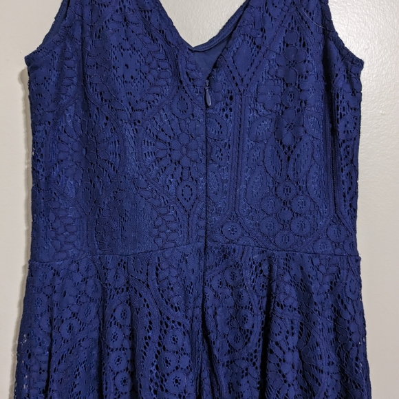 Express EUC VNeck Spaghetti Strap Asymmetrical Dress - Picture 3 of 6